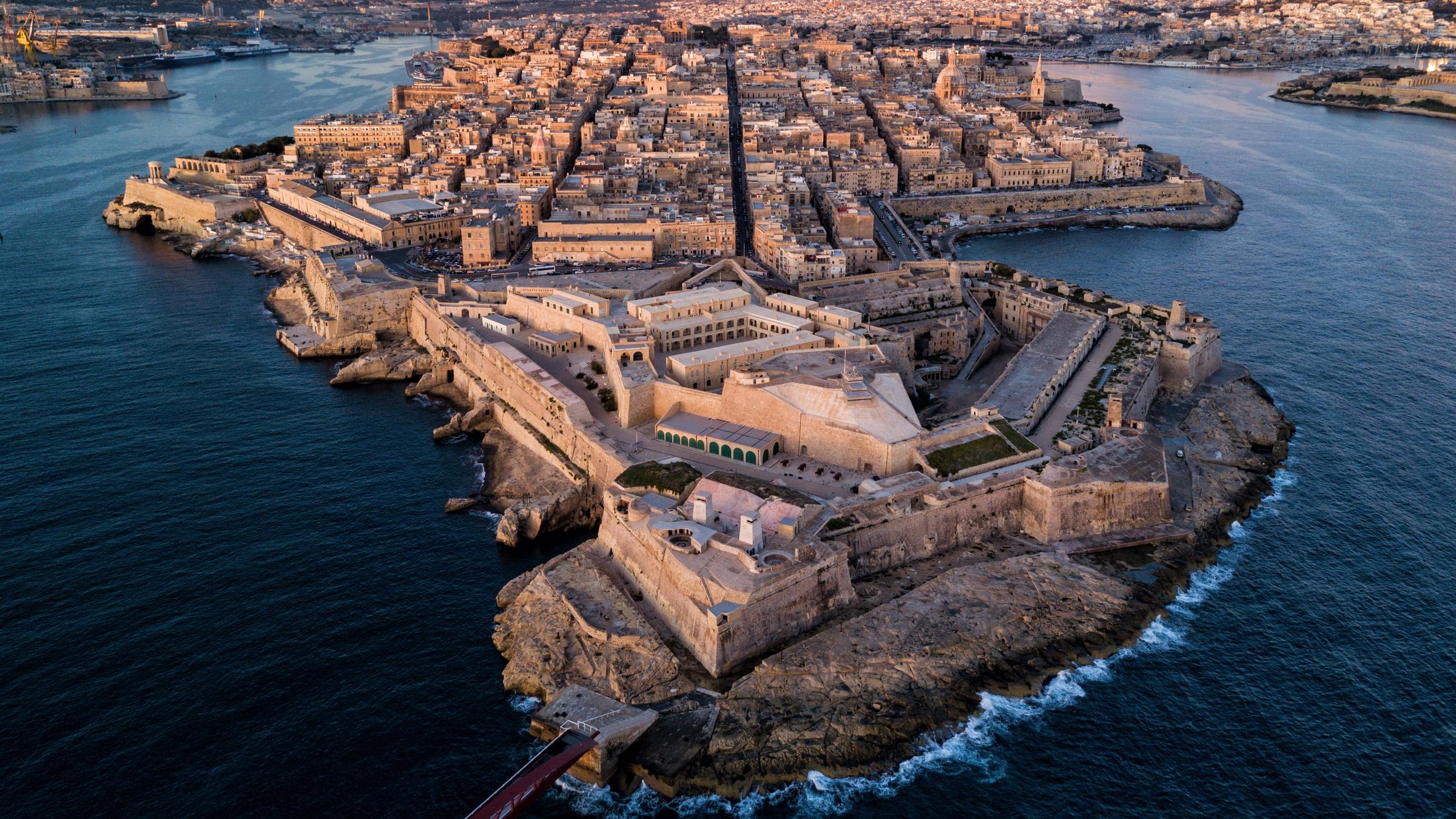 Fort_st_elmo_fortification_valetta_malta